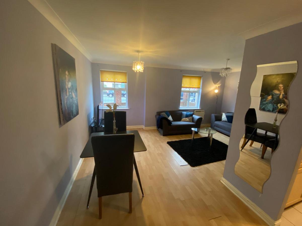Bambz Apartment 3 Манчестер Экстерьер фото